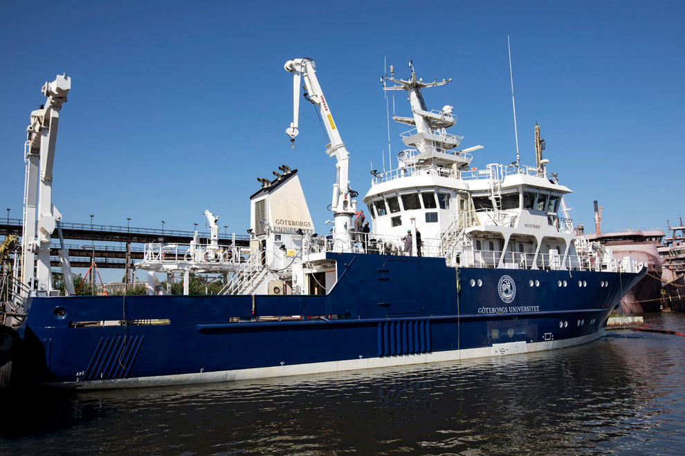 Göteborgs universitets forskningsfartyg Skagerak är 38 meter långt och fullt utrustat för marin forskning på djup ner till 900 meter. Foto: Johan Wingborg