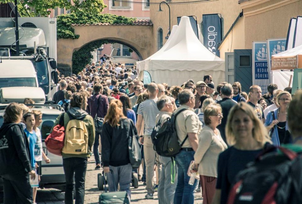 Folkmassa i Almedalen